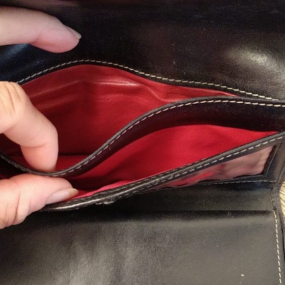 Dooney and Bourke Wallet - Picture 7 of 11